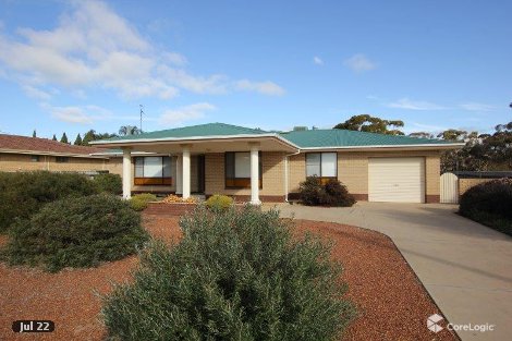 17 Dobson Ave, Merredin, WA 6415