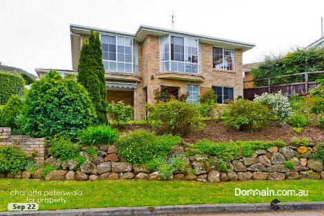 2/2a Grange Ave, Taroona, TAS 7053