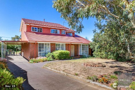 13 Cunningham Cl, Darley, VIC 3340