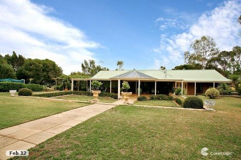 13 Altmann St, Moculta, SA 5353