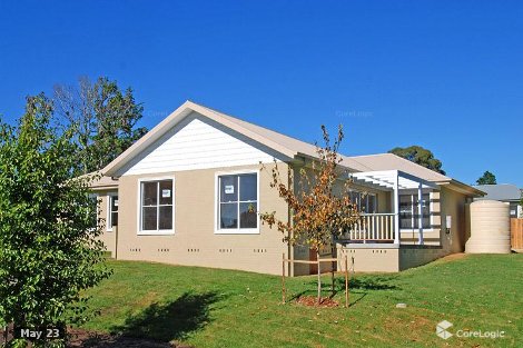 2 Lansdown Pl, Moss Vale, NSW 2577