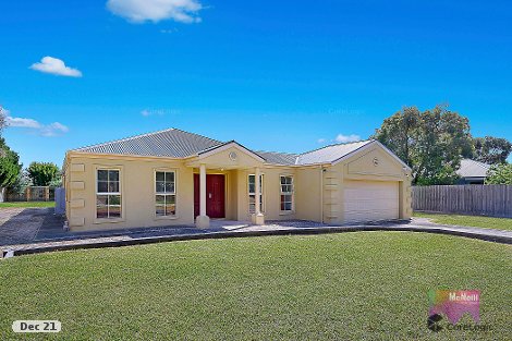 37 Balcombe Dr, Mount Martha, VIC 3934