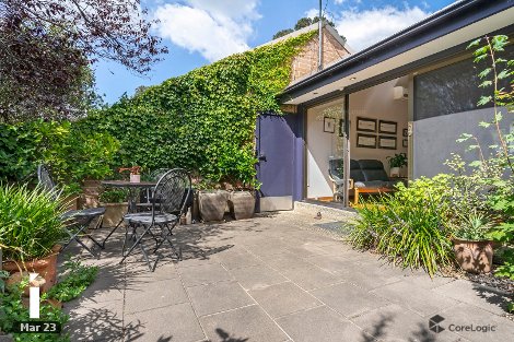 33 Mcnamara St, Pearce, ACT 2607