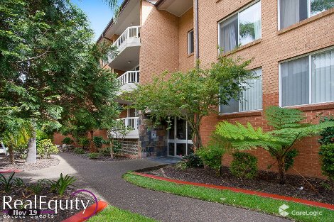 13/2 Mead Dr, Chipping Norton, NSW 2170