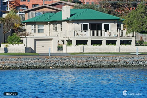 38 Esplanade, Lindisfarne, TAS 7015