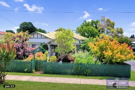 158 Manners St, Tenterfield, NSW 2372