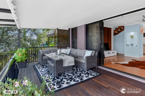 2/96 Railway Pde, Norman Park, QLD 4170