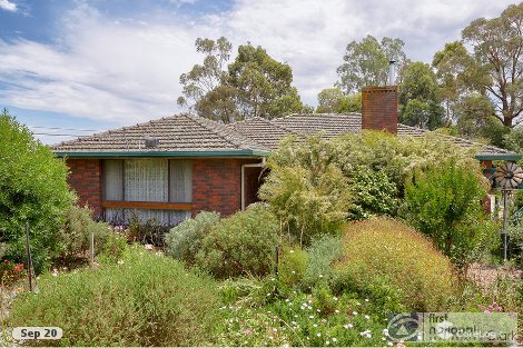 8 Proctor Rd, Longwarry, VIC 3816