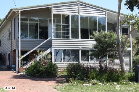 15 Cyrus St, Hyams Beach, NSW 2540