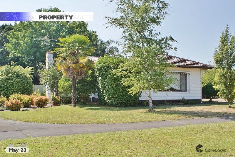 13 Watsons Rd, Moe, VIC 3825