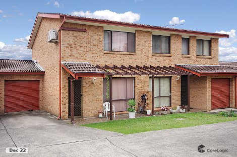 15/3 First Ave, Macquarie Fields, NSW 2564