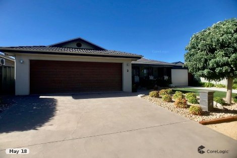 3 Benjamin Pl, Goulburn, NSW 2580