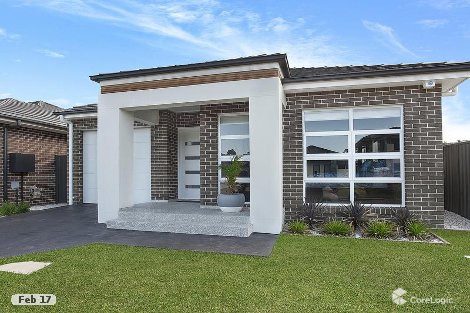 13 Calder St, Denham Court, NSW 2565