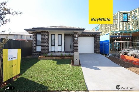 11 Sweetman Cct, Denham Court, NSW 2565