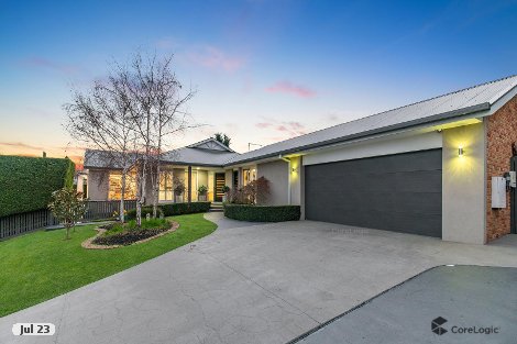 20 Waltham Dr, Mornington, VIC 3931