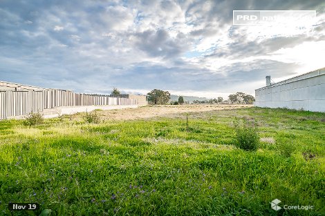 11 Houtman St, East Wagga Wagga, NSW 2650