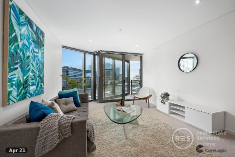 902/100 Lorimer St, Docklands, VIC 3008