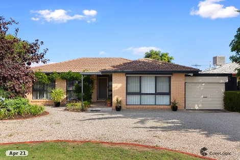 70 Penneys Hill Rd, Hackham, SA 5163