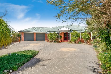 6 Cranborne Ct, Middle Ridge, QLD 4350