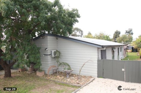 1a Smalley St, California Gully, VIC 3556