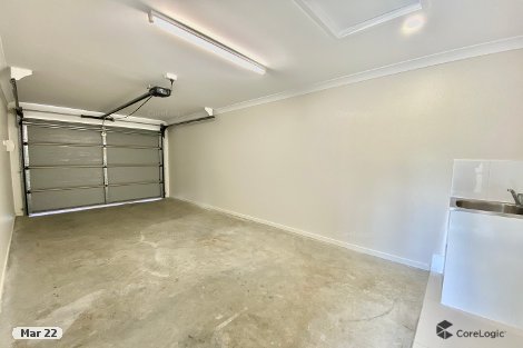 2/1 Swallowtail St, Rosewood, QLD 4340