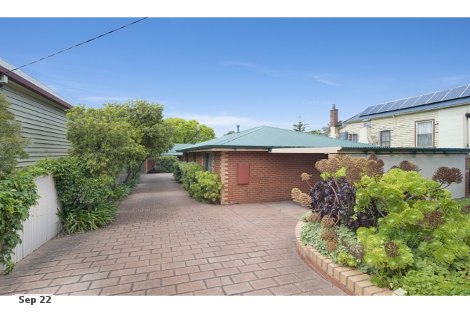 1/6a Victoria St, Ironbark, VIC 3550