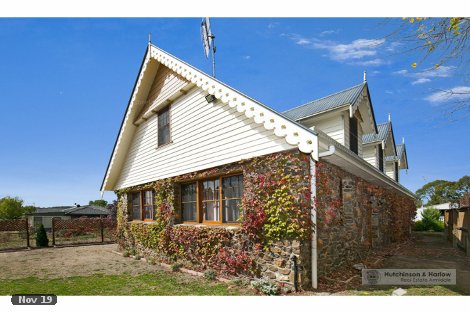 2 Everett St, Uralla, NSW 2358