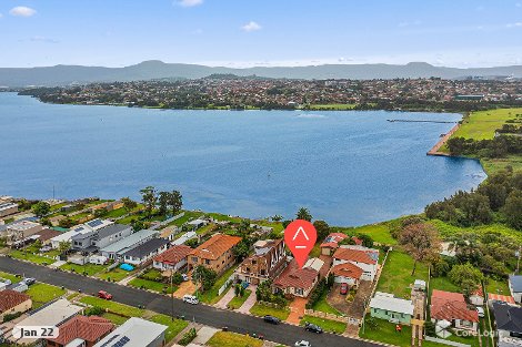 12 Lakeview Pde, Primbee, NSW 2502