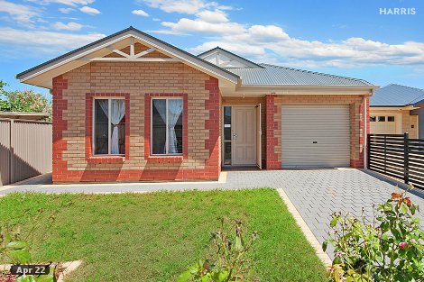 1 Gateshead Cres, Mansfield Park, SA 5012