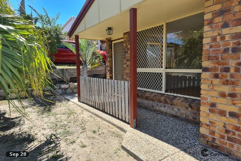 4 Wattora Cl, Boyne Island, QLD 4680