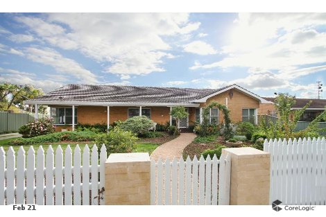 28 Clark St, Heyfield, VIC 3858