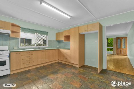 17 Pattison Ave, Norman Park, QLD 4170