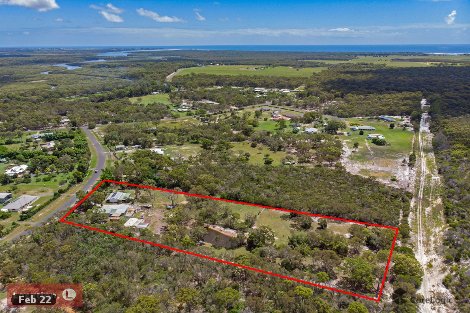 9 Oak Ave, Coonarr, QLD 4670