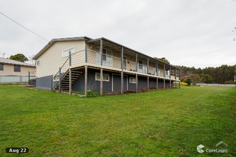 32 Lansdowne Pl, Deloraine, TAS 7304