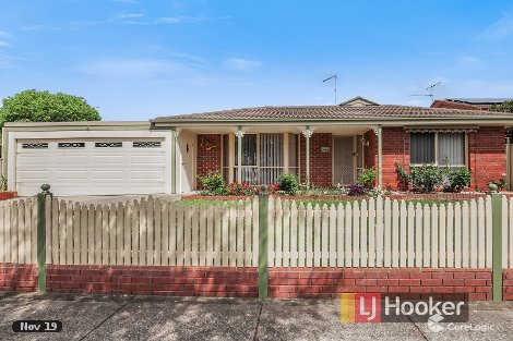 6 Frances Cres, Cranbourne North, VIC 3977