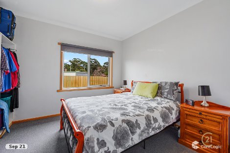 4 Formby Gr, Quoiba, TAS 7310