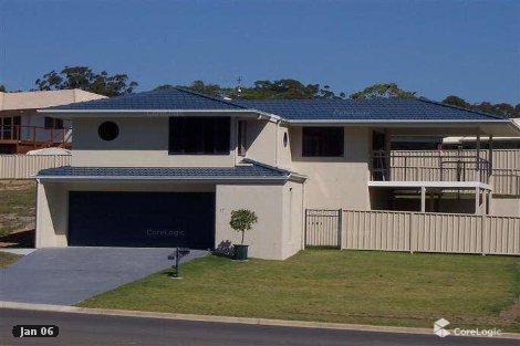 17 Mariner Dr, Safety Beach, NSW 2456