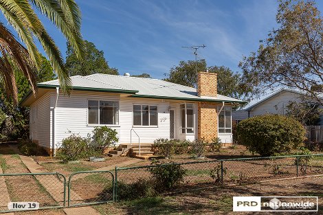 4 Joan St, South Tamworth, NSW 2340