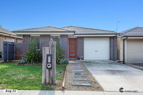 17 Carman Loop, Macgregor, ACT 2615