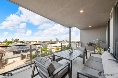 202/8 Henley St, Como, WA 6152