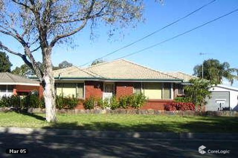 33 Sturt Ave, Georges Hall, NSW 2198