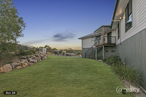 18 Hacker Rd, Cashmere, QLD 4500