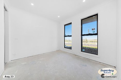 6 Palmdale Cres, Mambourin, VIC 3024