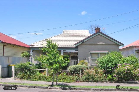 77 Empress Ave, Kingsville, VIC 3012