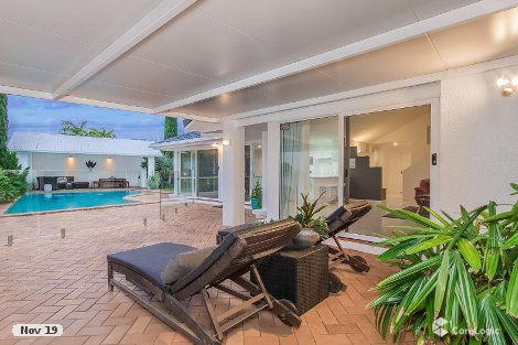 43 Montevideo Dr, Clear Island Waters, QLD 4226