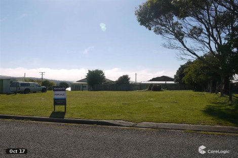 18 Sassafras St, Grassy, TAS 7256