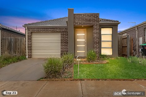 37 Mapleton Bvd, Melton South, VIC 3338