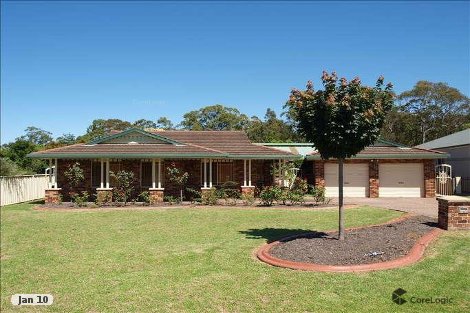 8 Princeton Pl, Bomaderry, NSW 2541