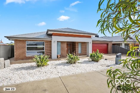 18 Hills Rd, Marong, VIC 3515