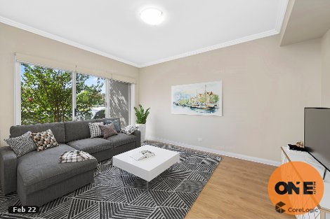 35 Purvis Ave, Potts Hill, NSW 2143